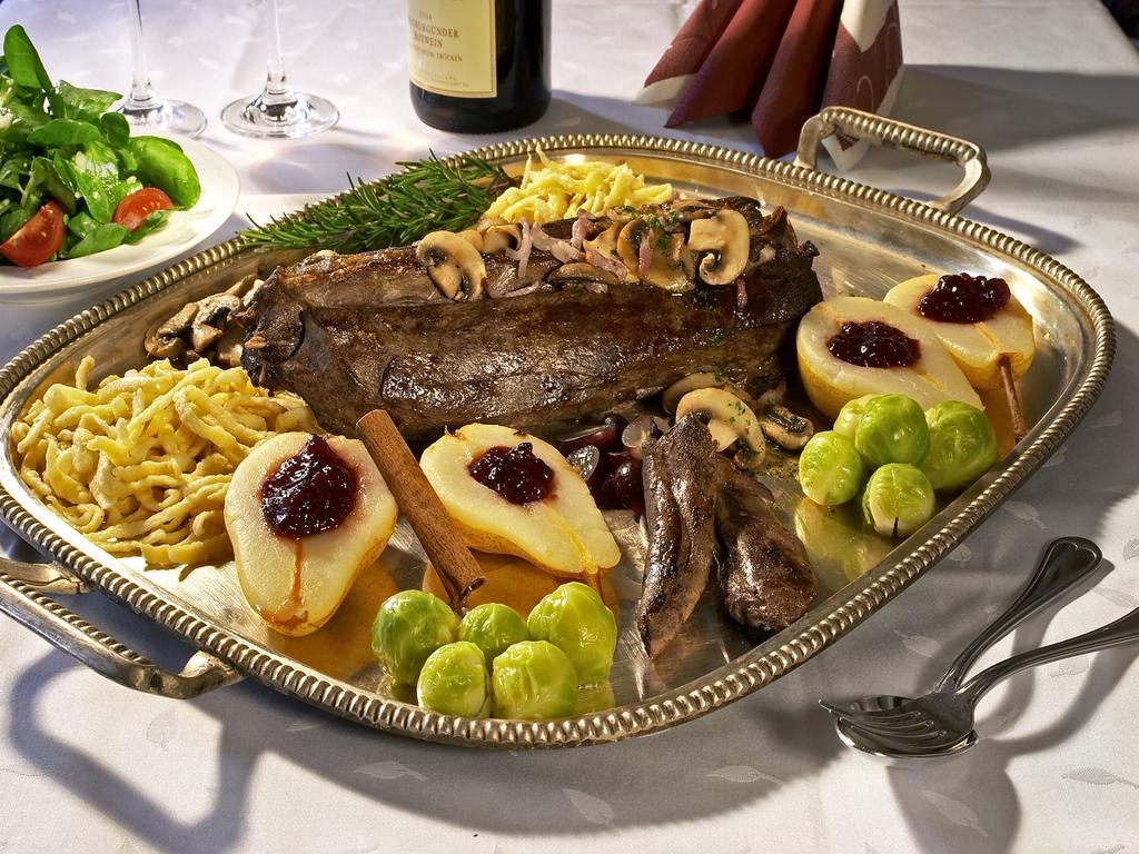 Gasthof Restaurant Buergerstueble Sankt Peter Εξωτερικό φωτογραφία